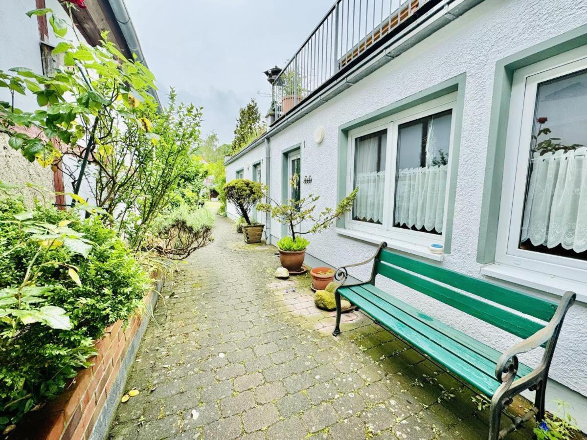 Haus Vier Freunde, Gabor Apartment Rostock Exterior photo
